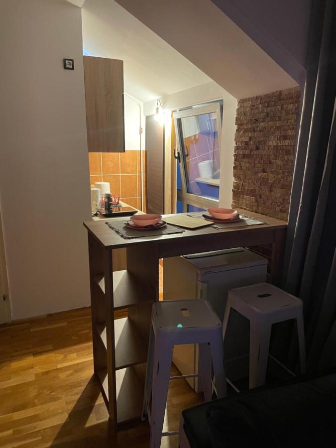 Apartman Bane Novi Sad Buitenkant foto