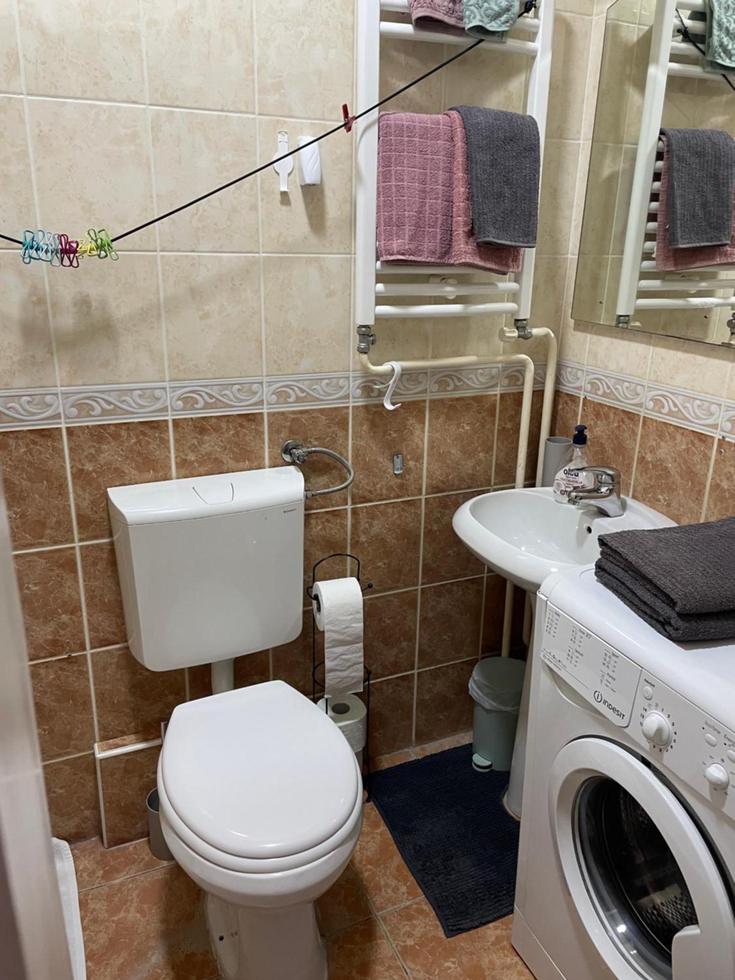 Apartman Bane Novi Sad Buitenkant foto